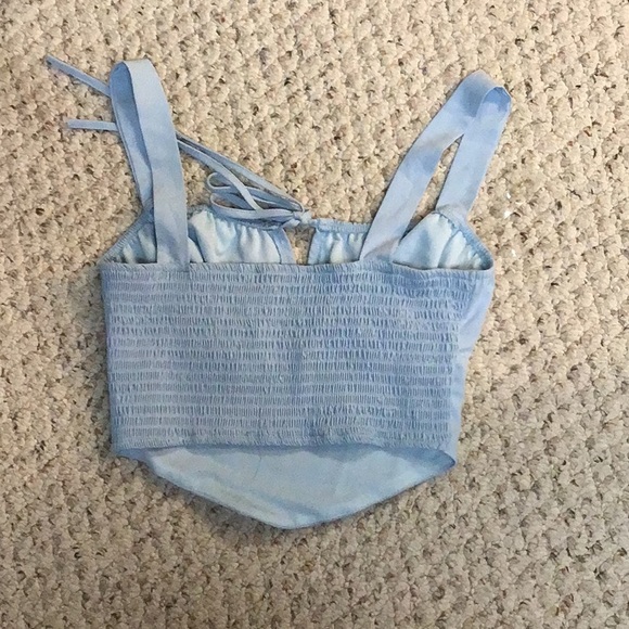 Baby blue top - Picture 2 of 2